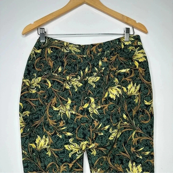 ZARA Women’s Tropical Print High Rise Ankle Pants Size Medium - Picture 8 of 9